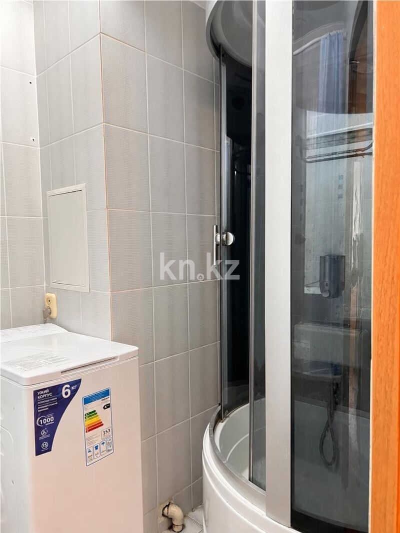 Продажа 4-комнатной квартиры, 77 м² - Продажа четырехкомнатных квартир в панельном доме в Караганде - страница 3 фото 23 из 36
