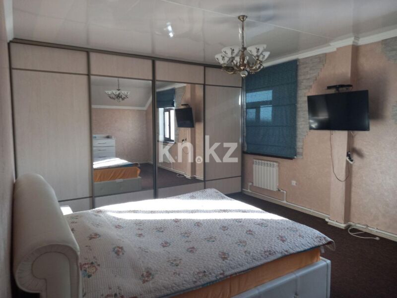Продажа 9-комнатного дома, 286.3 м² - Продажа домов, коттеджей в Караганде - страница 5 фото 9 из 19