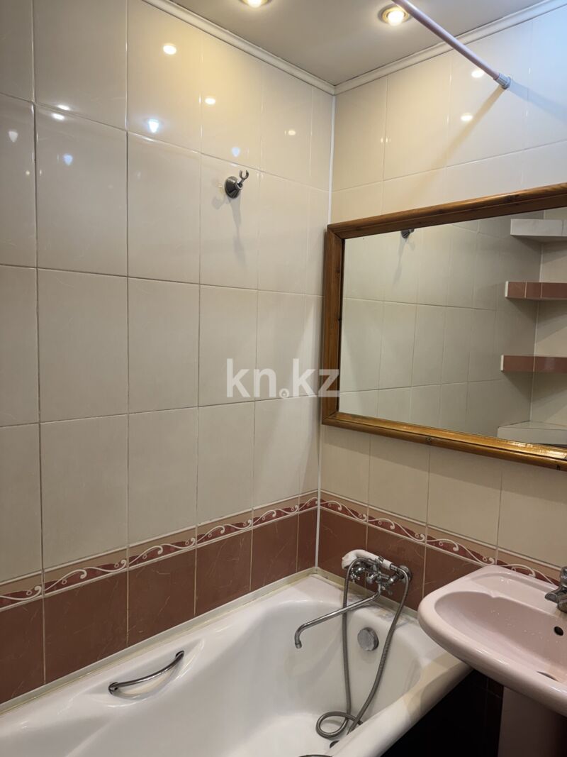 Продажа 3-комнатной квартиры, 65.8 м² - Продажа квартир в кирпичном доме в Казахстане фото 8 из 9