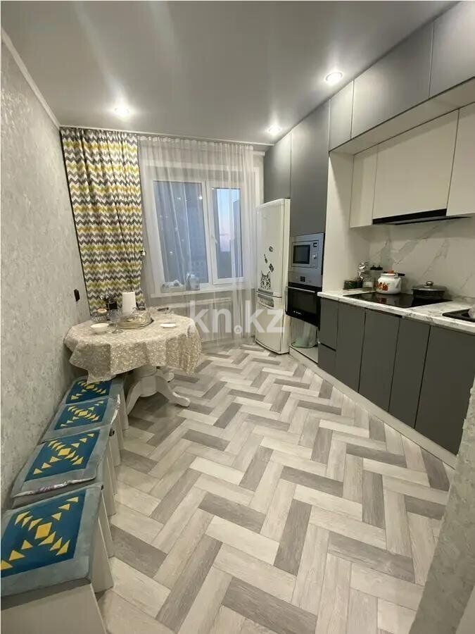 Продажа 2-комнатной квартиры, 55 м² - Продажа недвижимости в Караганде - страница 2 фото 3 из 4