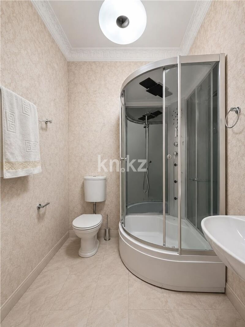 Продажа 9-комнатного дома, 375.7 м² - Продажа домов, коттеджей в Караганде - страница 3 фото 30 из 36