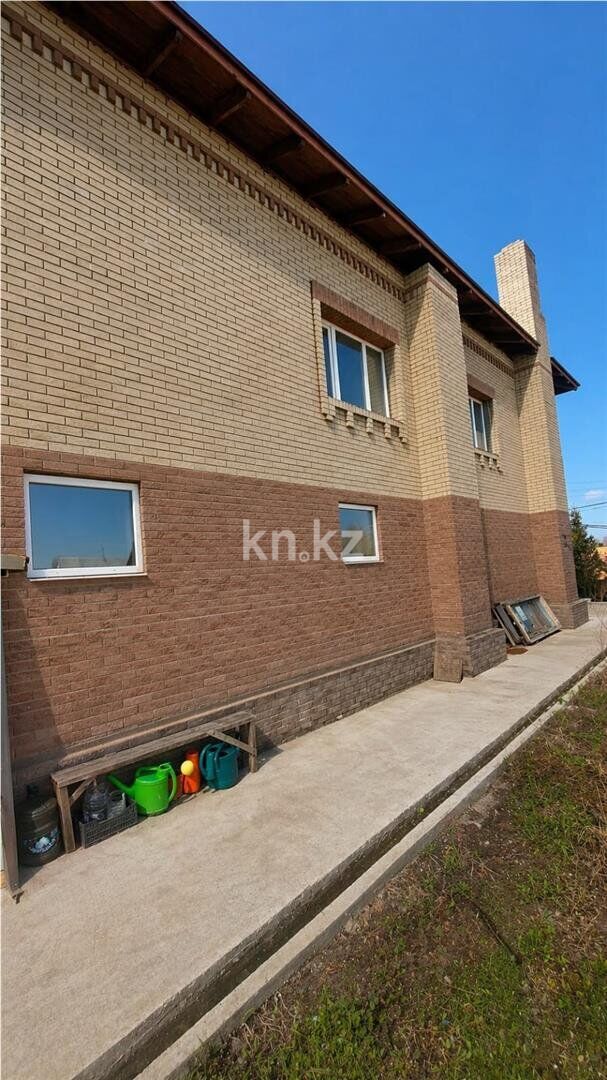 Продажа 5-комнатного дома, 402.5 м² - Продажа домов, коттеджей в Караганде фото 3 из 41
