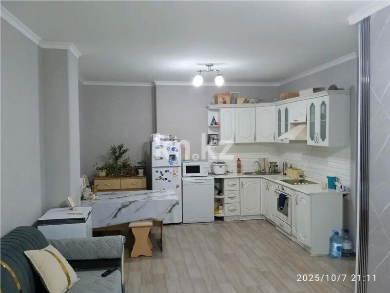 Продажа 3-комнатной квартиры, 70 м² - Продажа трехкомнатных квартир от собственников в Казахстане - страница 10 фото 3 из 3