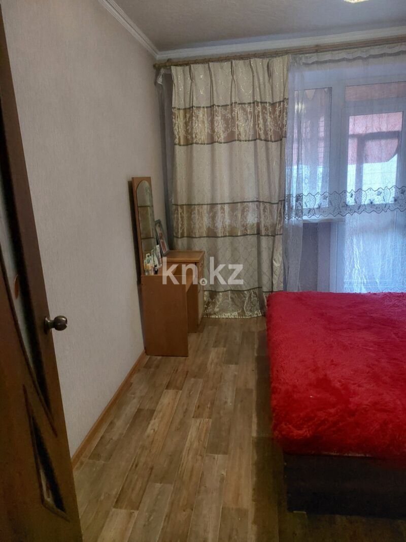 Продажа 4-комнатной квартиры, 61 м² - Продажа четырехкомнатных квартир в кирпичном доме в Караганде - страница 4 фото 11 из 24