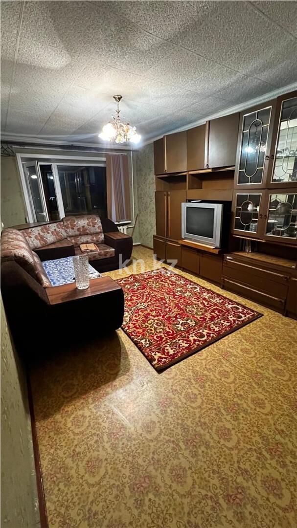 Продажа 2-комнатной квартиры, 44 м² - Продажа двухкомнатных квартир на Юго-Востоке Караганды - страница 18 фото 1 из 9