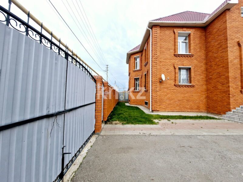 Продажа 5-комнатного дома, 325.7 м² - Недвижимость в Костанае фото 31 из 38