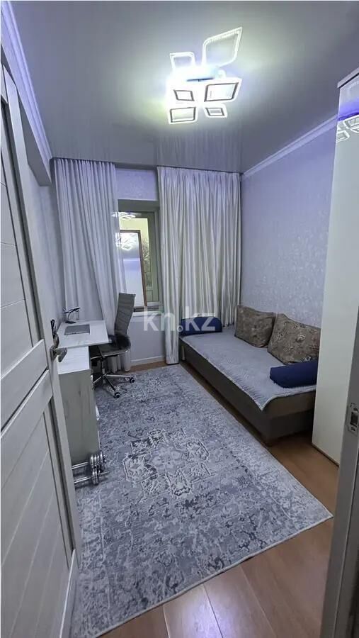 Продажа 4-комнатной квартиры, 69.8 м² - Продажа четырехкомнатных квартир от собственников в Казахстане - страница 2 фото 2 из 5