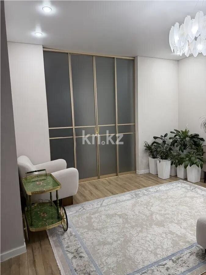 Продажа 3-комнатной квартиры, 90 м² - Продажа трехкомнатных квартир от собственников в Казахстане - страница 16 фото 2 из 6