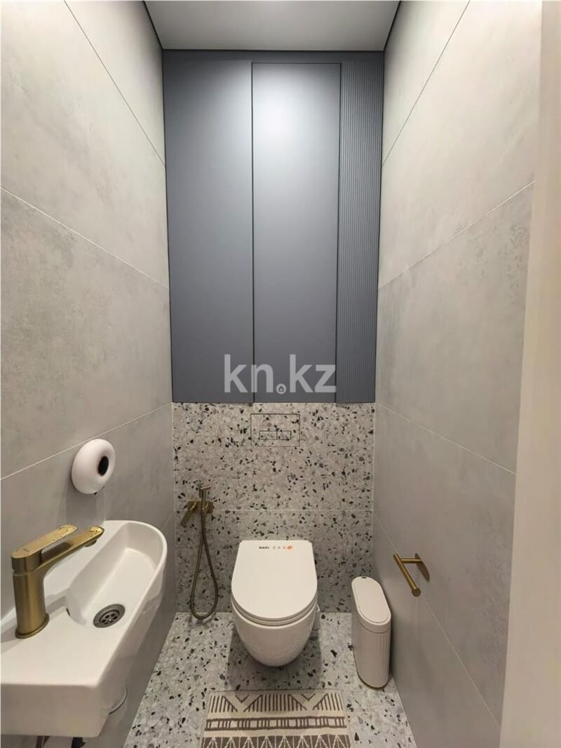 Продажа 3-комнатной квартиры, 84 м² - Продажа трехкомнатных квартир на Юго-Востоке Караганды - страница 7 фото 12 из 18