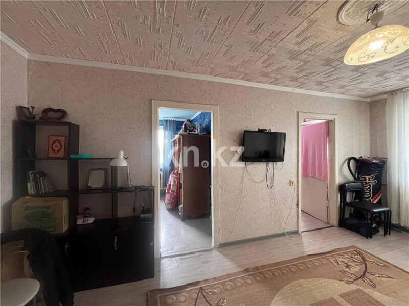 Продажа 4-комнатной квартиры, 61 м² - Продажа четырехкомнатных квартир в панельном доме в Караганде - страница 7 фото 2 из 12