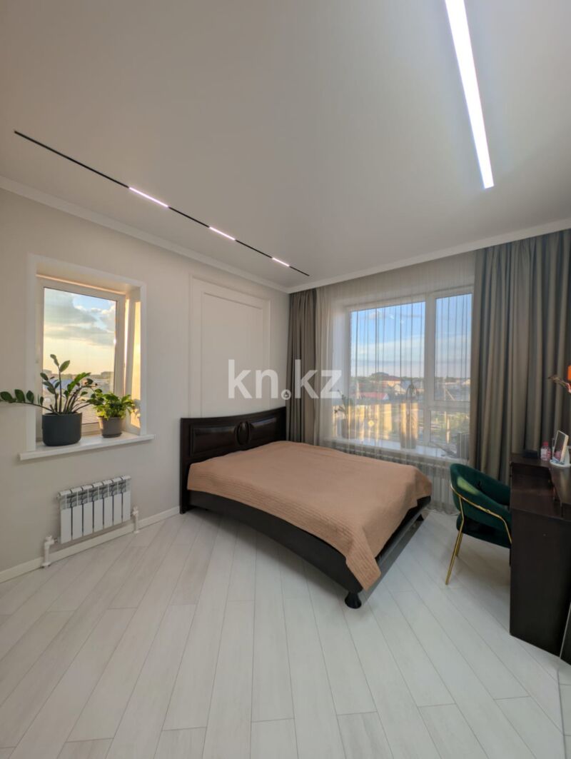 Продажа 4-комнатной квартиры, 115 м² - Продажа четырехкомнатных квартир в Уральске фото 8 из 31