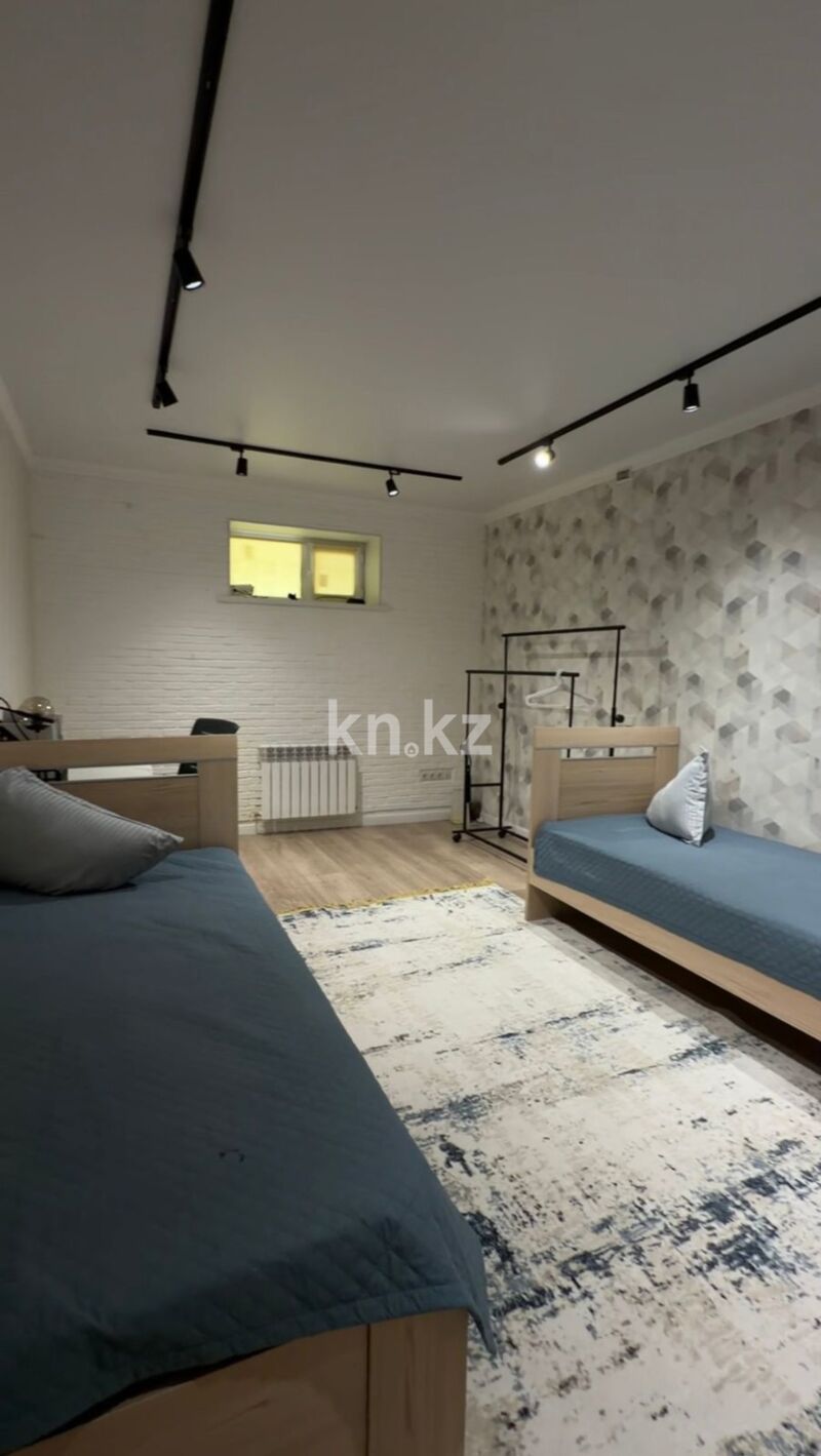 Продажа 4-комнатной квартиры, 167 м² - Продажа четырехкомнатных квартир в Уральске фото 7 из 17
