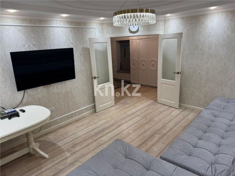 Продажа 3-комнатной квартиры, 90 м² - Продажа трехкомнатных квартир на Юго-Востоке Караганды - страница 3 фото 2 из 8