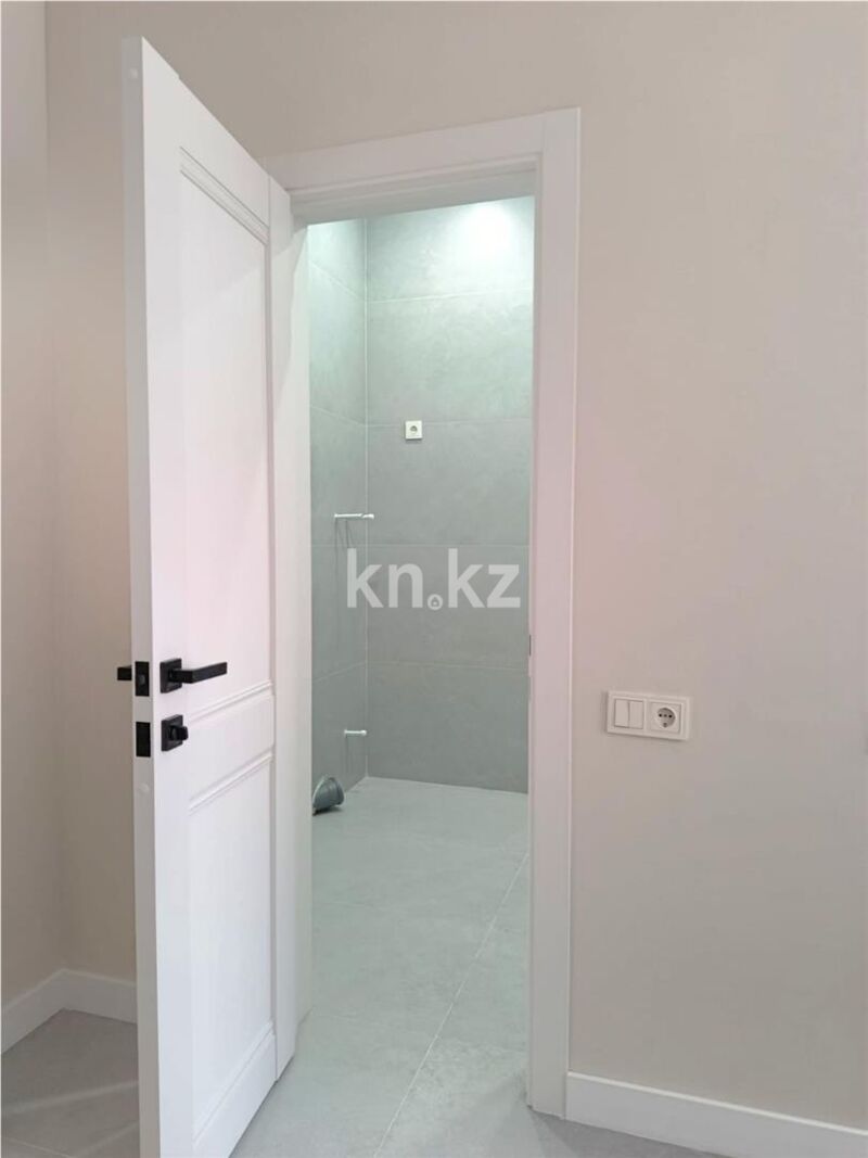 Продажа 1-комнатной квартиры, 35 м² - Продажа однокомнатных квартир на Юго-Востоке Караганды - страница 9 фото 5 из 12