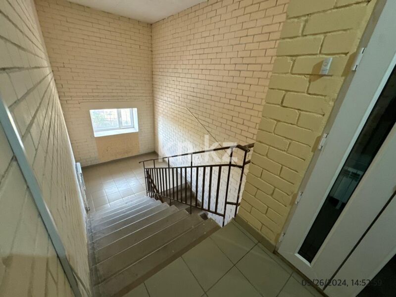 Продажа 4-комнатной квартиры, 72.3 м² - Продажа четырехкомнатных квартир в кирпичном доме в Караганде фото 8 из 8