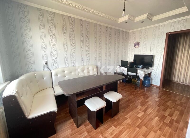 Продажа 4-комнатной квартиры, 57 м² - Продажа четырехкомнатных квартир в панельном доме в Казахстане - страница 12 фото 5 из 13
