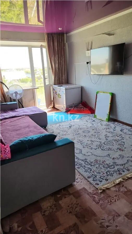 Продажа 3-комнатной квартиры, 58 м² - Продажа трехкомнатных квартир в Шахтинске фото 1 из 8