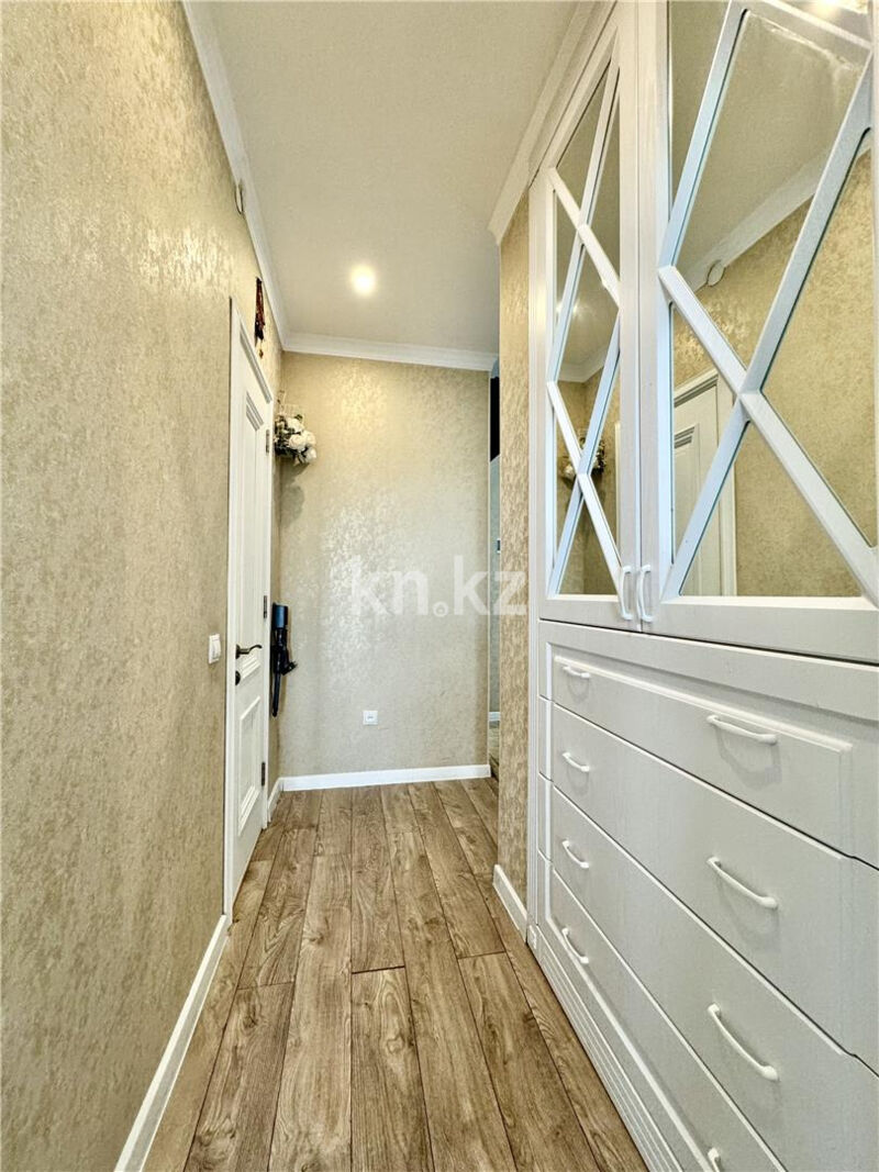 Продажа 3-комнатной квартиры, 75 м² - Продажа квартир в блочном доме в Караганде - страница 2 фото 17 из 23