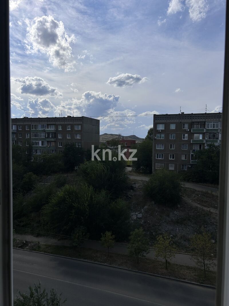 Продажа 4-комнатной квартиры, 83.9 м² - Продажа квартир от собственников в Усть-Каменогорске фото 8 из 12