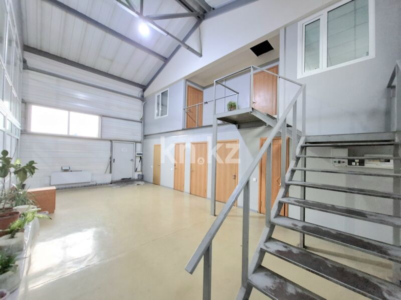 Продажа базы, 5400 м² - Продажа баз, складов и промышленной недвижимости в Караганде фото 3 из 8