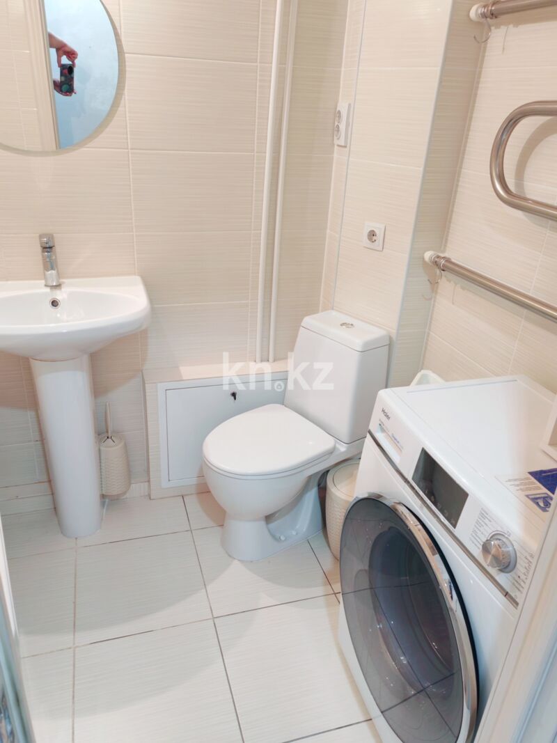 Продажа 1-комнатной квартиры, 32 м² - Продажа однокомнатных квартир в панельном доме в Караганде - страница 3 фото 15 из 15