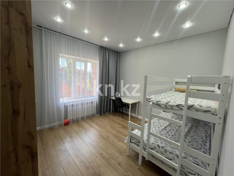 Продажа 4-комнатной квартиры, 104 м² - Продажа четырехкомнатных квартир в кирпичном доме в Караганде - страница 6 фото 9 из 19