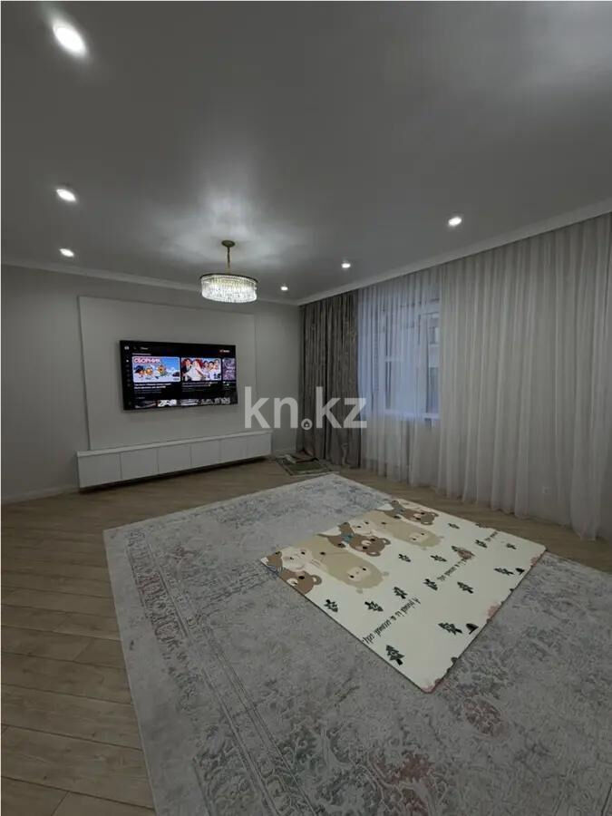 Продажа 4-комнатной квартиры, 135 м² - Продажа четырехкомнатных квартир в Караганде - страница 5 фото 1 из 8