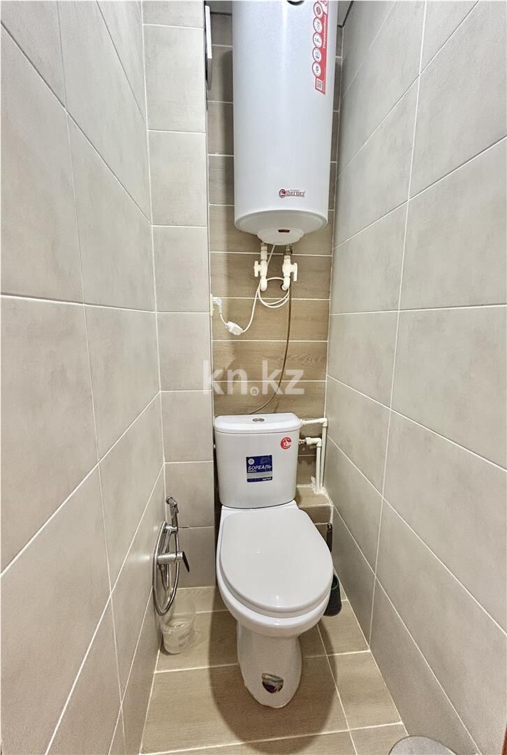 Продажа 4-комнатной квартиры, 76 м² - Продажа четырехкомнатных квартир в панельном доме в Караганде - страница 4 фото 16 из 21
