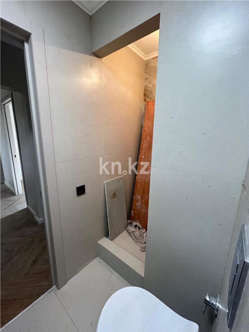Продажа 2-комнатной квартиры, 51 м² - Продажа двухкомнатных квартир на Юго-Востоке Караганды - страница 2 фото 16 из 22