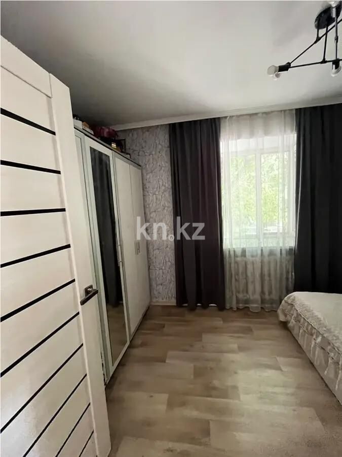 Продажа 3-комнатной квартиры, 52 м² - Продажа трехкомнатных квартир в Майкудуке Караганды - страница 5 фото 2 из 4