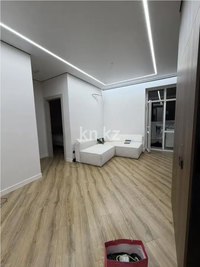 Продажа 2-комнатной квартиры, 57 м² - Продажа двухкомнатных квартир в кирпичном доме в Караганде - страница 3 фото 1 из 3