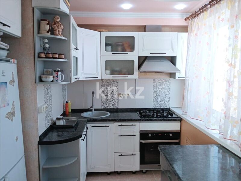 Продажа 3-комнатной квартиры, 63 м² - Продажа трехкомнатных квартир в панельном доме в Абае - страница 2 фото 1 из 6