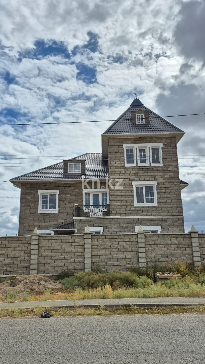 Продажа 7-комнатного дома, 324 м² - Недвижимость в Атырау фото 4 из 40