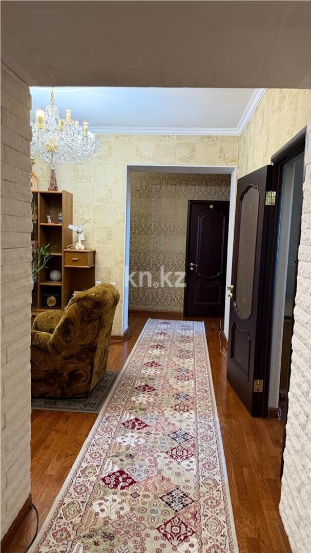 Продажа 4-комнатной квартиры, 197 м² - Продажа четырехкомнатных квартир в Караганде фото 17 из 23