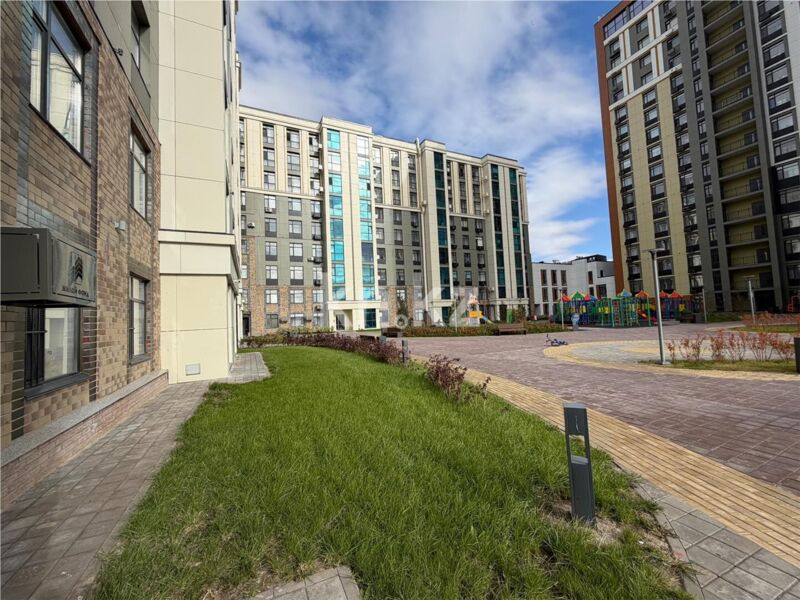 Продажа 4-комнатной квартиры, 117 м² - Продажа квартир в монолитно-каркасном доме в Караганде фото 3 из 21