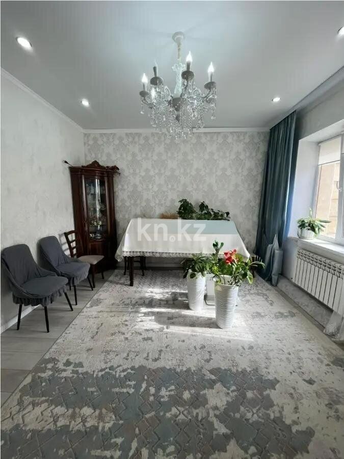 Продажа 2-комнатной квартиры, 67 м² - Продажа квартир от собственников в Караганде фото 2 из 7
