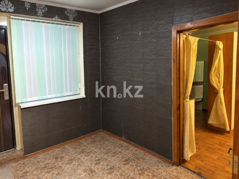 Продажа 5-комнатной квартиры, 97 м² - Продажа квартир в районе Юго-Восток в Караганде фото 2 из 13