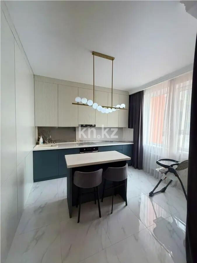 Продажа 6-комнатной квартиры, 180 м² - Продажа пятикомнатных и более квартир в блочном доме в Астане фото 6 из 10