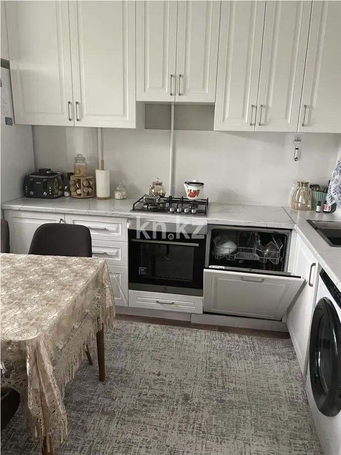 Продажа 3-комнатной квартиры, 72 м² - Продажа квартир в Казахстане - страница 2 фото 3 из 5