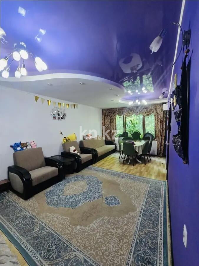 Продажа 2-комнатной квартиры, 48 м² - Продажа квартир в деревянном доме в Алматы фото 1 из 5