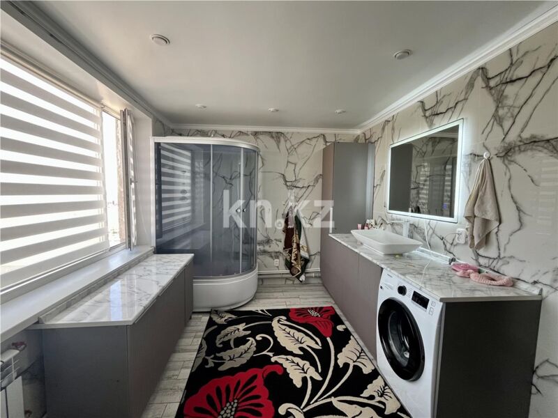 Продажа 6-комнатной квартиры, 79 м² - Продажа пятикомнатных и более квартир в Темиртау фото 1 из 18