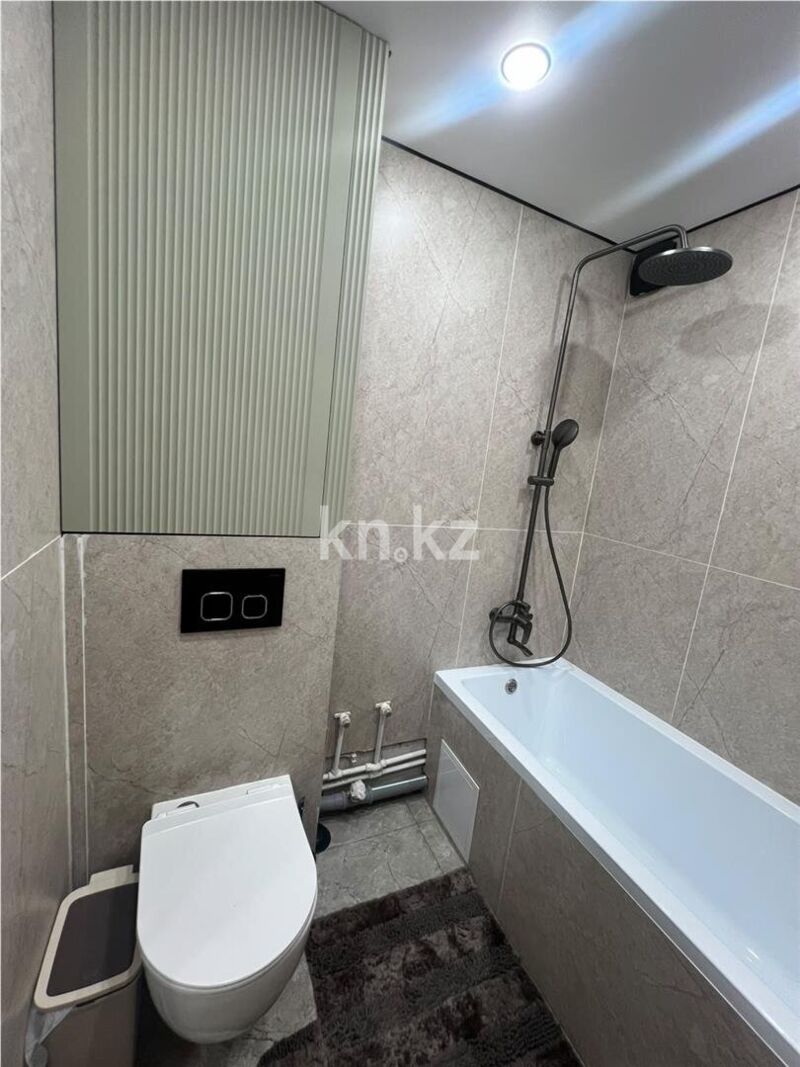 Продажа 2-комнатной квартиры, 53 м² - Продажа двухкомнатных квартир на Юго-Востоке Караганды - страница 2 фото 7 из 15