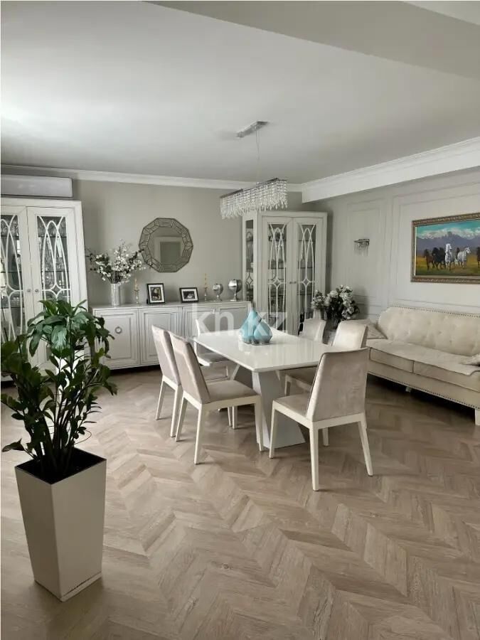 Продажа 7-комнатной квартиры, 297.4 м² - Продажа пятикомнатных и более квартир в Бостандыкском р-не Алматы фото 5 из 7