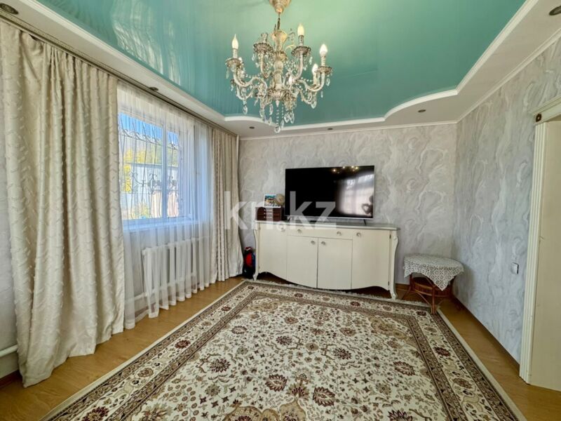 Продажа 5-комнатного дома, 205 м² - Продажа домов, коттеджей в Караганде фото 2 из 28
