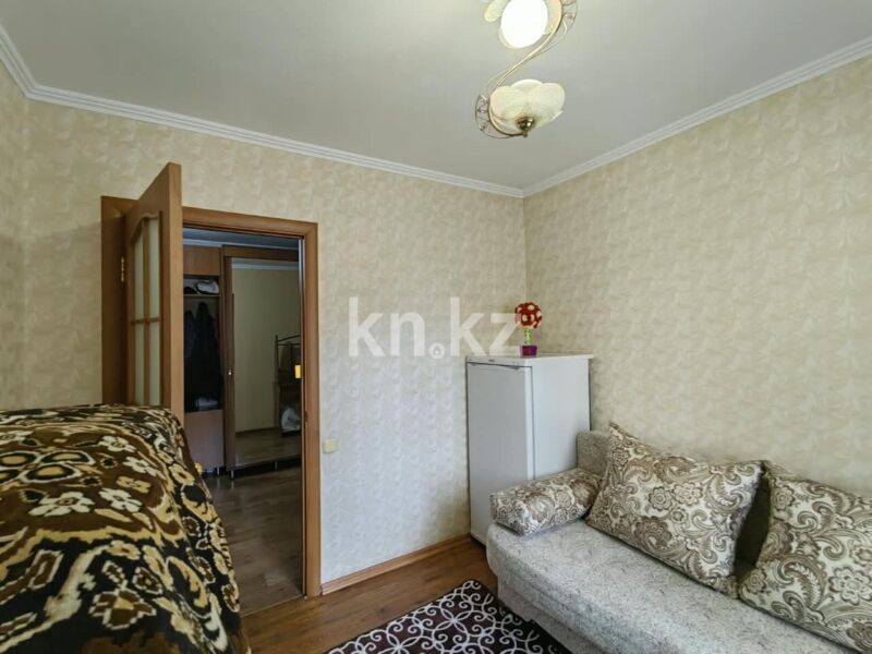 Продажа 3-комнатной квартиры, 63 м² - Продажа трехкомнатных квартир на Юго-Востоке Караганды фото 18 из 40