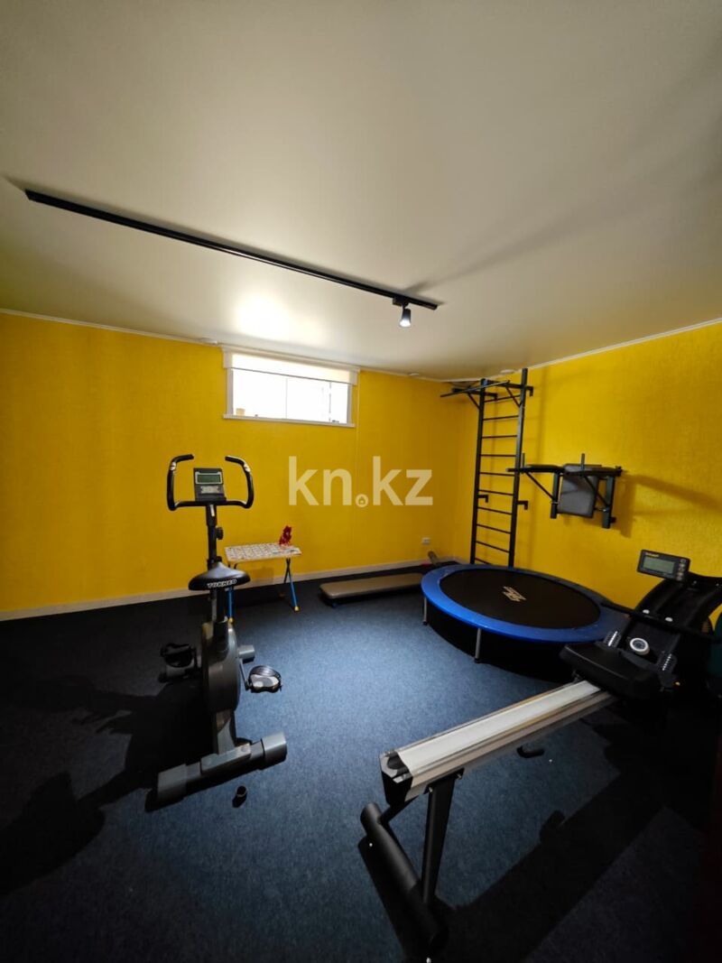 Продажа 7-комнатного дома, 450 м² - Продажа домов, коттеджей в Караганде - страница 2 фото 31 из 39