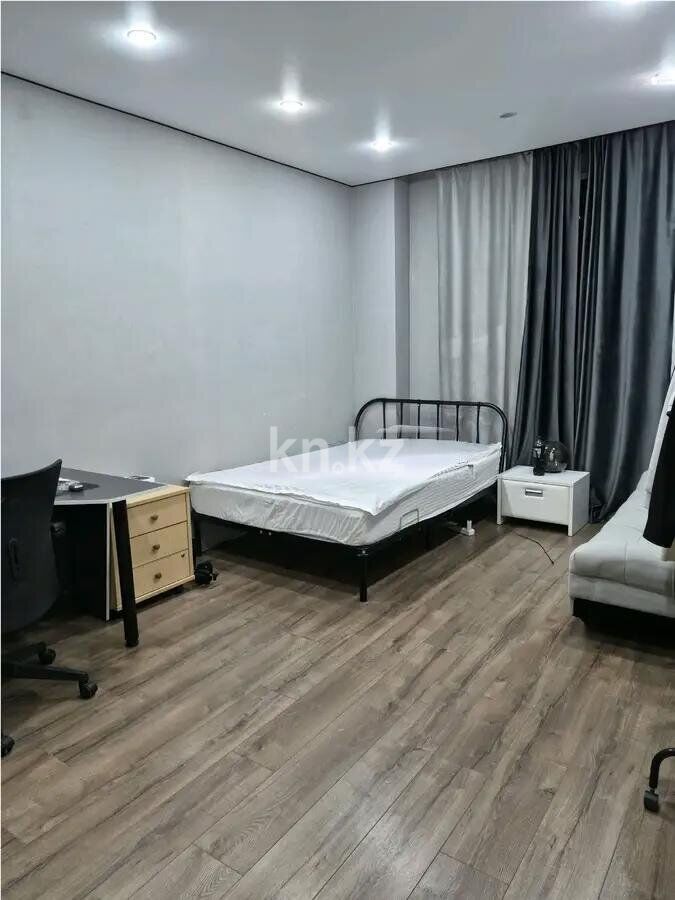Продажа 2-комнатной квартиры, 61.8 м² - Продажа баз, складов и промышленной недвижимости в Карагандинской области фото 2 из 4
