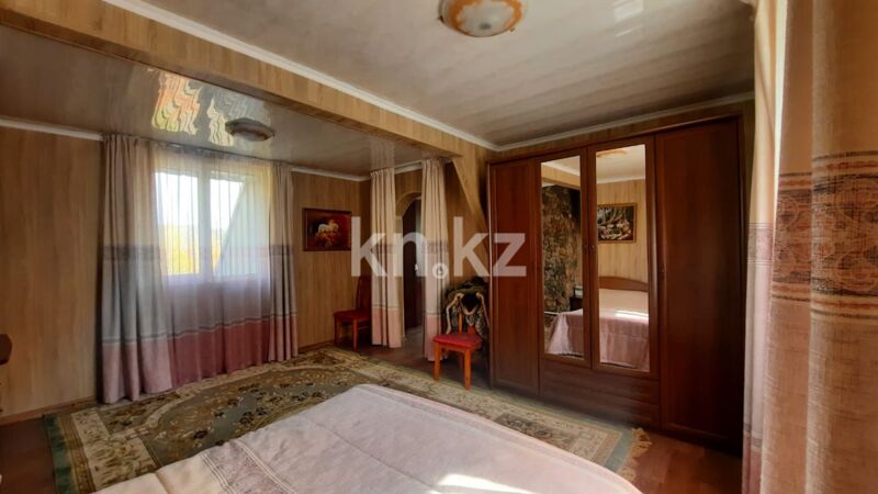 Продажа 4-комнатного дома, 200 м² - Продажа домов, коттеджей в Казахстане - страница 21 фото 19 из 23