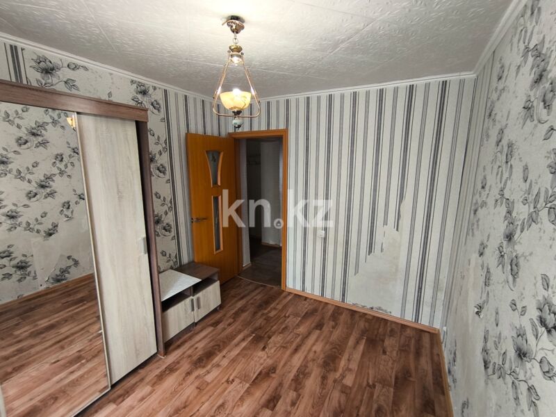 Продажа 3-комнатной квартиры, 63.7 м² - Продажа трехкомнатных квартир на Юго-Востоке Караганды - страница 8 фото 11 из 16