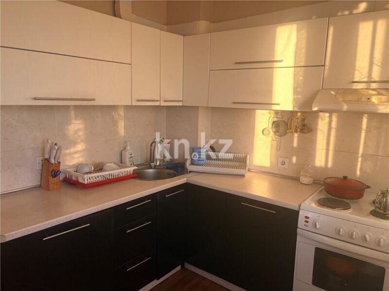 Продажа 3-комнатной квартиры, 98 м² - Продажа трехкомнатных квартир в Караганде - страница 8 фото 1 из 38